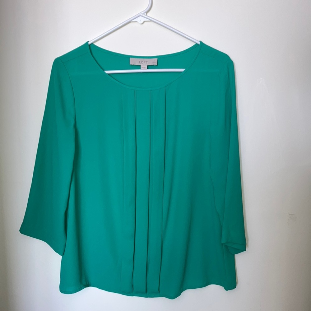 Ann Taylor Loft PL green blouse